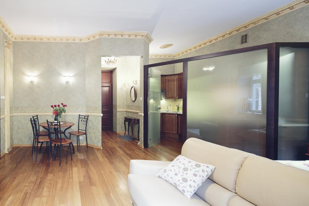 Calliope Apartments Красков Екстериор снимка