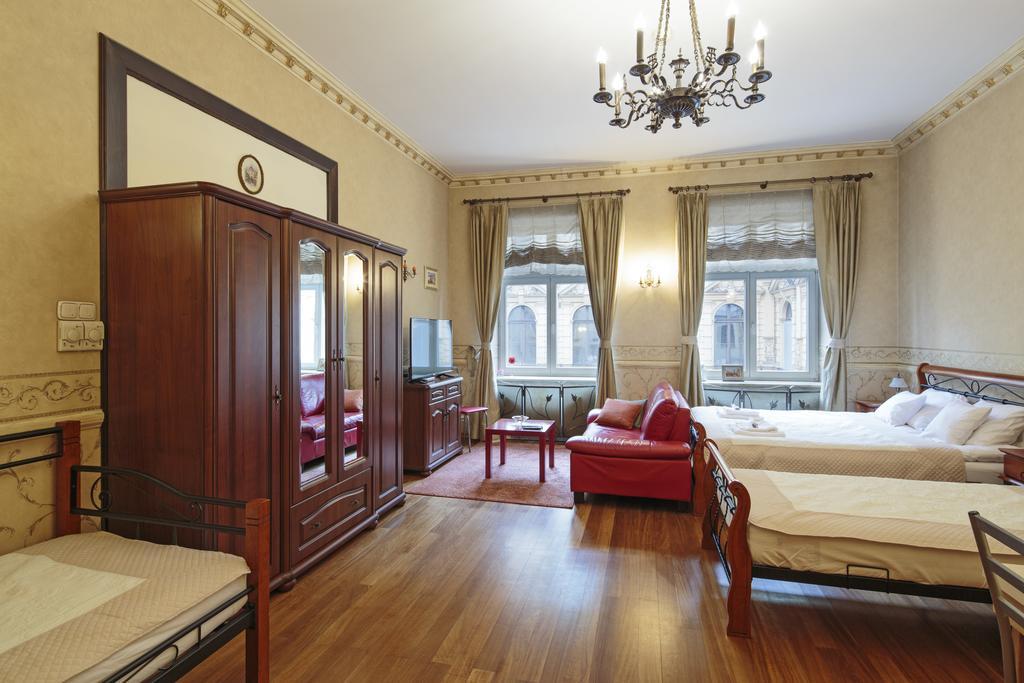 Calliope Apartments Красков Екстериор снимка
